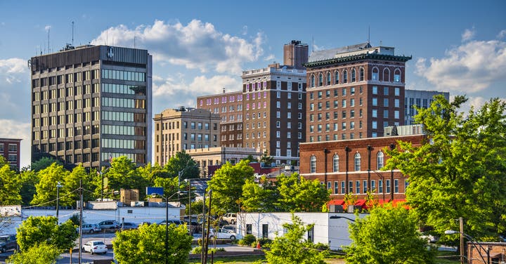 When you need a fire, mold, storm, or water damage restoration, cleanup, or construction specialist in Greenville, SC, SERVPRO® is available year-round, 24 hours a day, including weekends and holidays. Is there a water damage restoration company near me? 