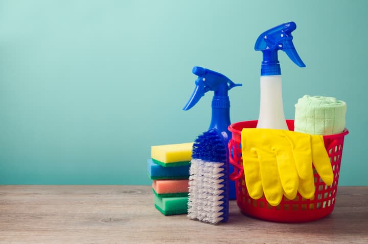 Spring Cleaning Guide: Tips and Steps to Spring Cleaning