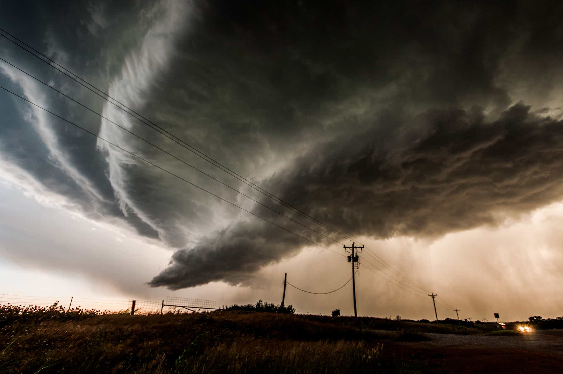 Tornado: What to watch for and how to prepare for the storm